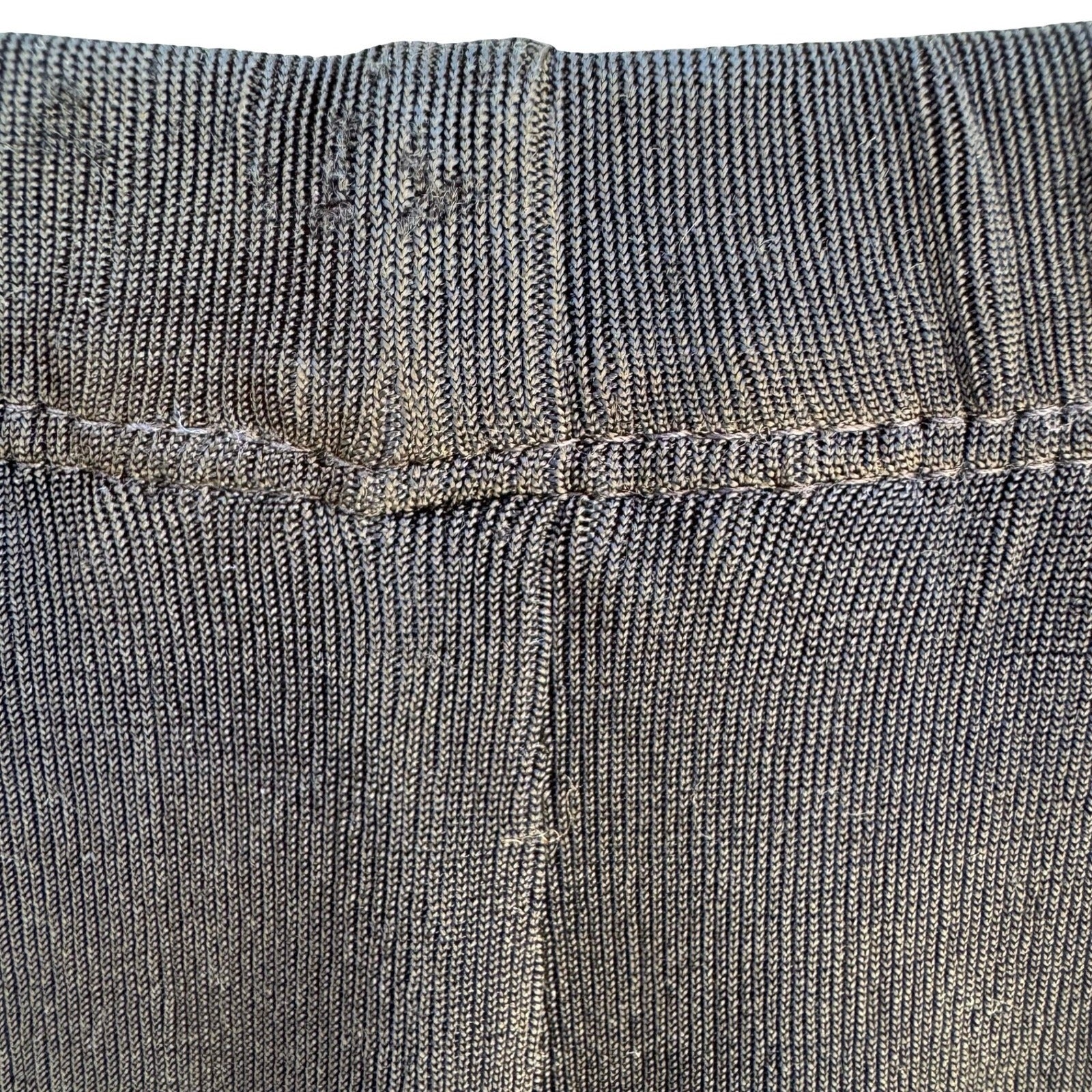 Chicos Travelers Black Slinky Knit Straight Leg Pull On Pants Womens 1 M Capsule