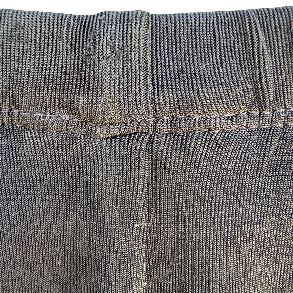 Chicos Travelers Black Slinky Knit Straight Leg Pull On Pants Womens 1 M Capsule