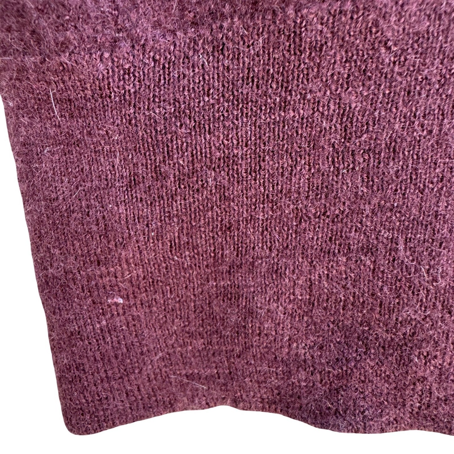 Raey 100% Cashmere V-Neck Sweater Womens XS Burgundy Made in Nepal Quiet Luxury