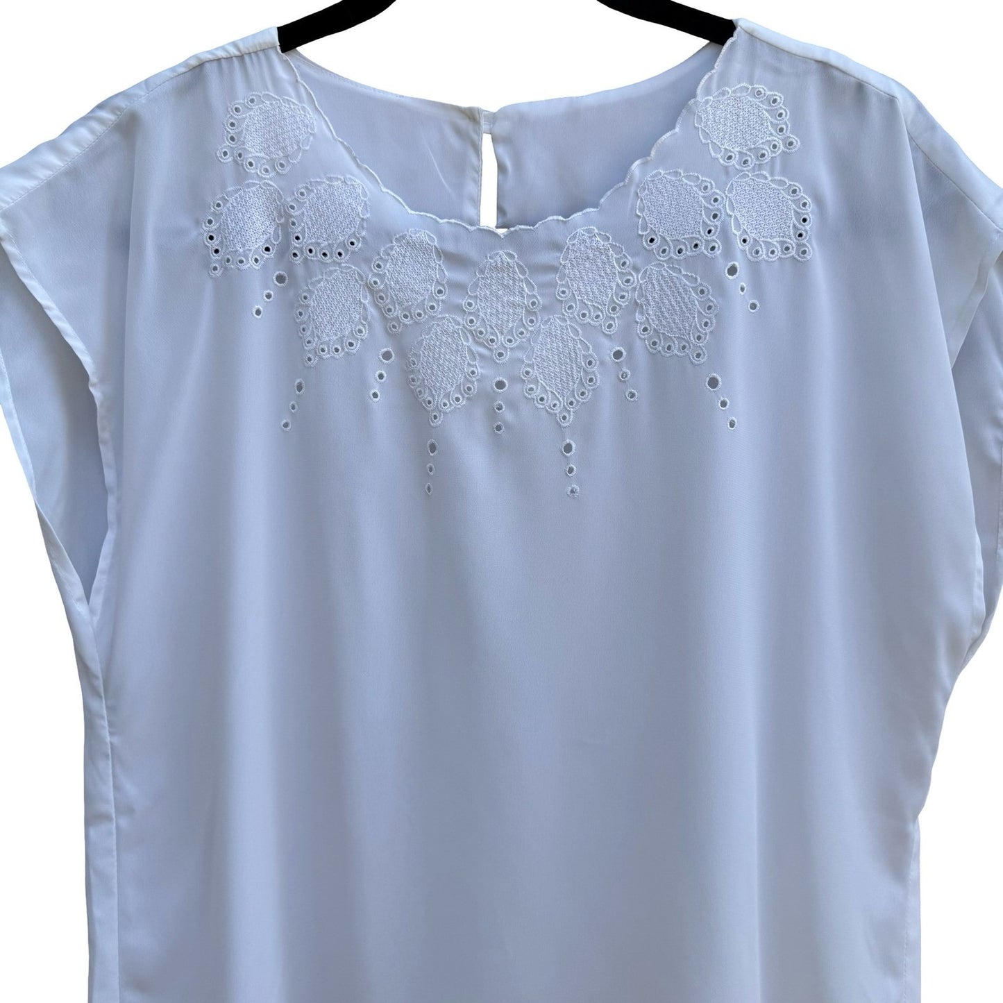 Sentiments Cottagecore Coquette Feminine Eyelet Embroidered Scallop Blouse L
