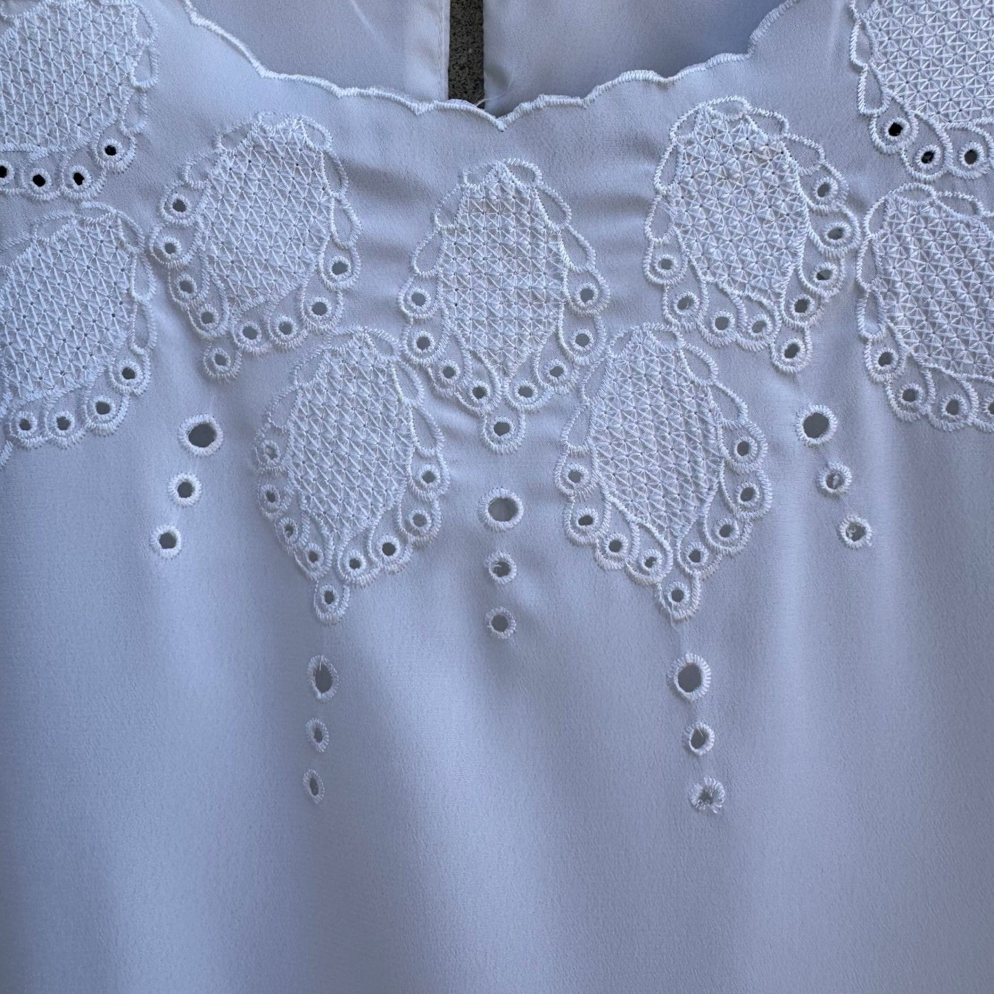 Sentiments Cottagecore Coquette Feminine Eyelet Embroidered Scallop Blouse L