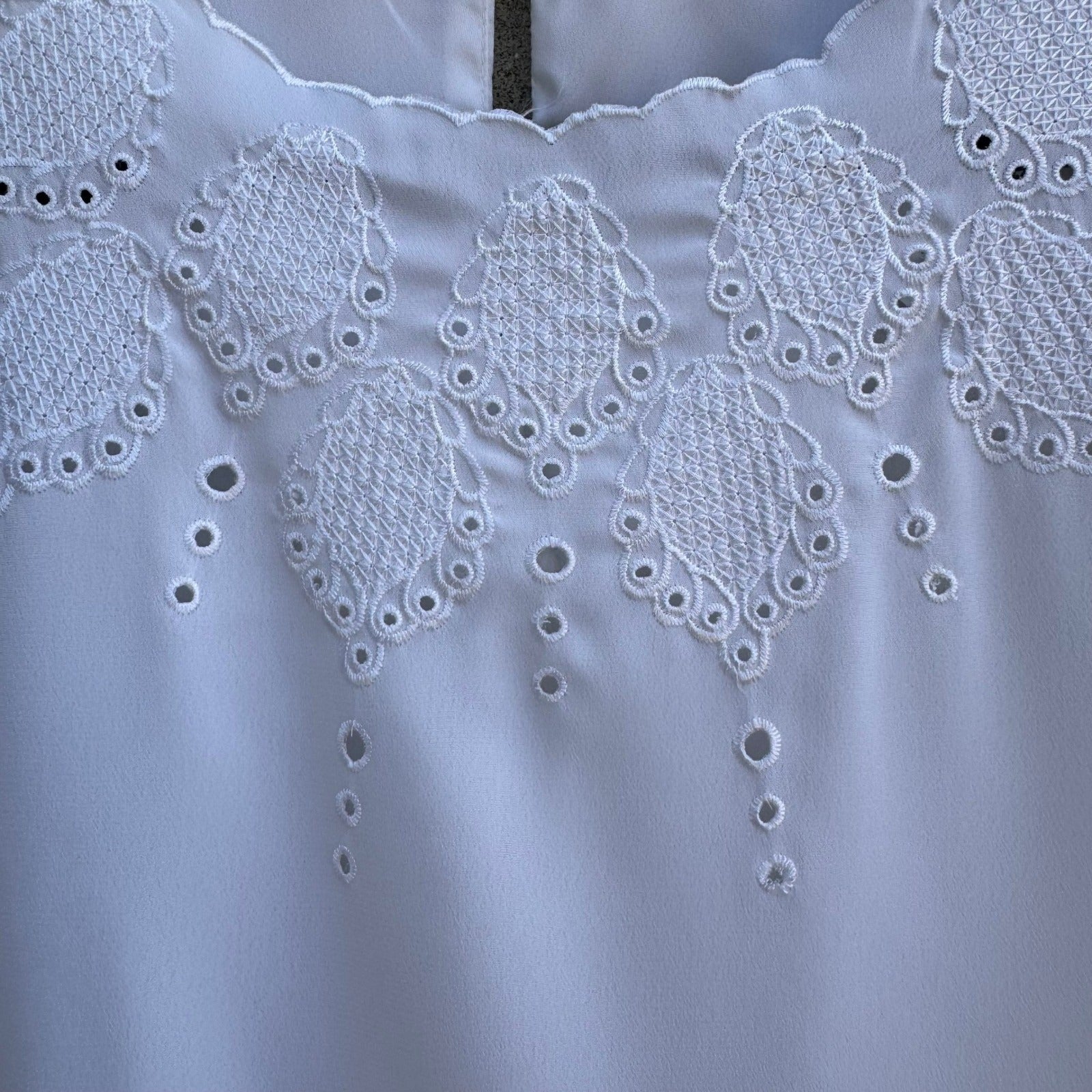 Sentiments Cottagecore Coquette Feminine Eyelet Embroidered Scallop Blouse L