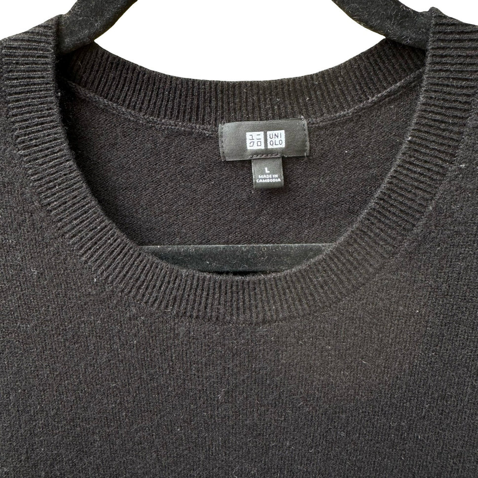 Uniqlo 100% Cashmere Quiet Luxury Minimalist Preppy Old Money Sweater Mens L