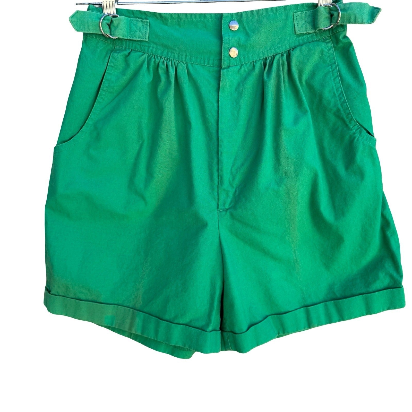 Vintage 80s Preppy Green High Waisted Pleated Mom Shorts Adjustable D-Ring S
