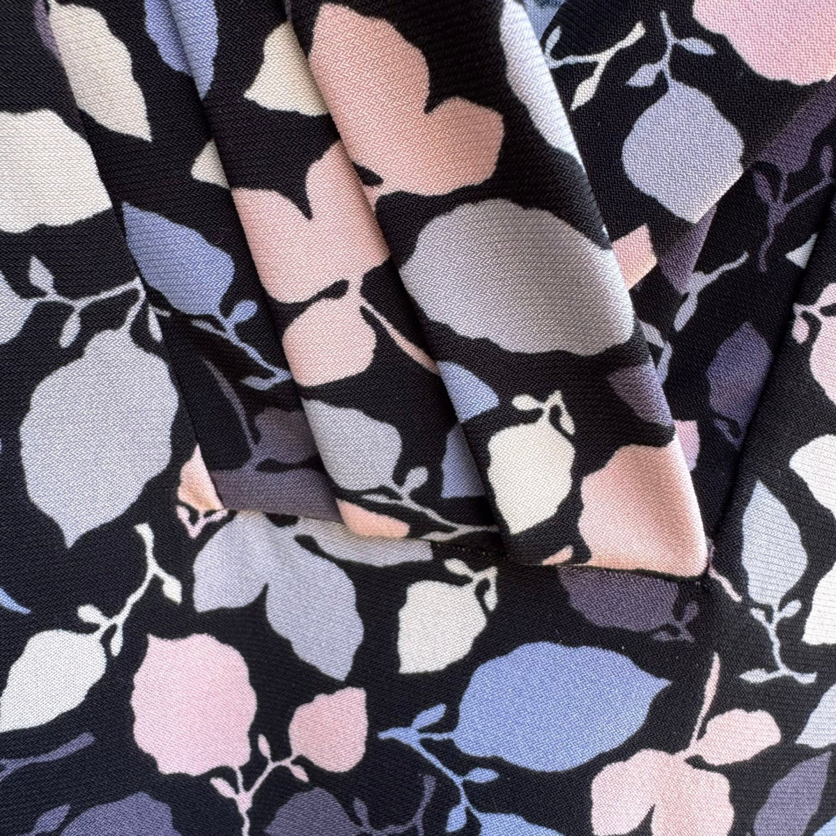 Anne Klein Careerwear Layering Floral Leaf Cowl Neck Sleeveless Blouse Navy L