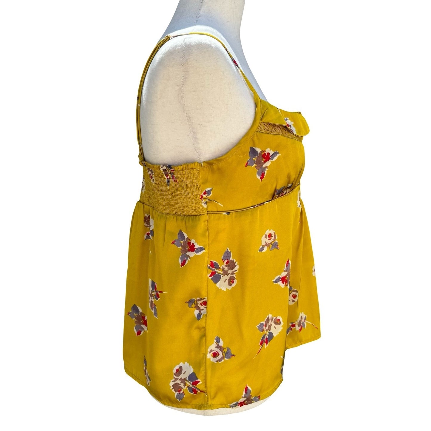 American Eagle Y2K Yellow Floral Lace Crochet Cami Top M Boho Smocked Romantic