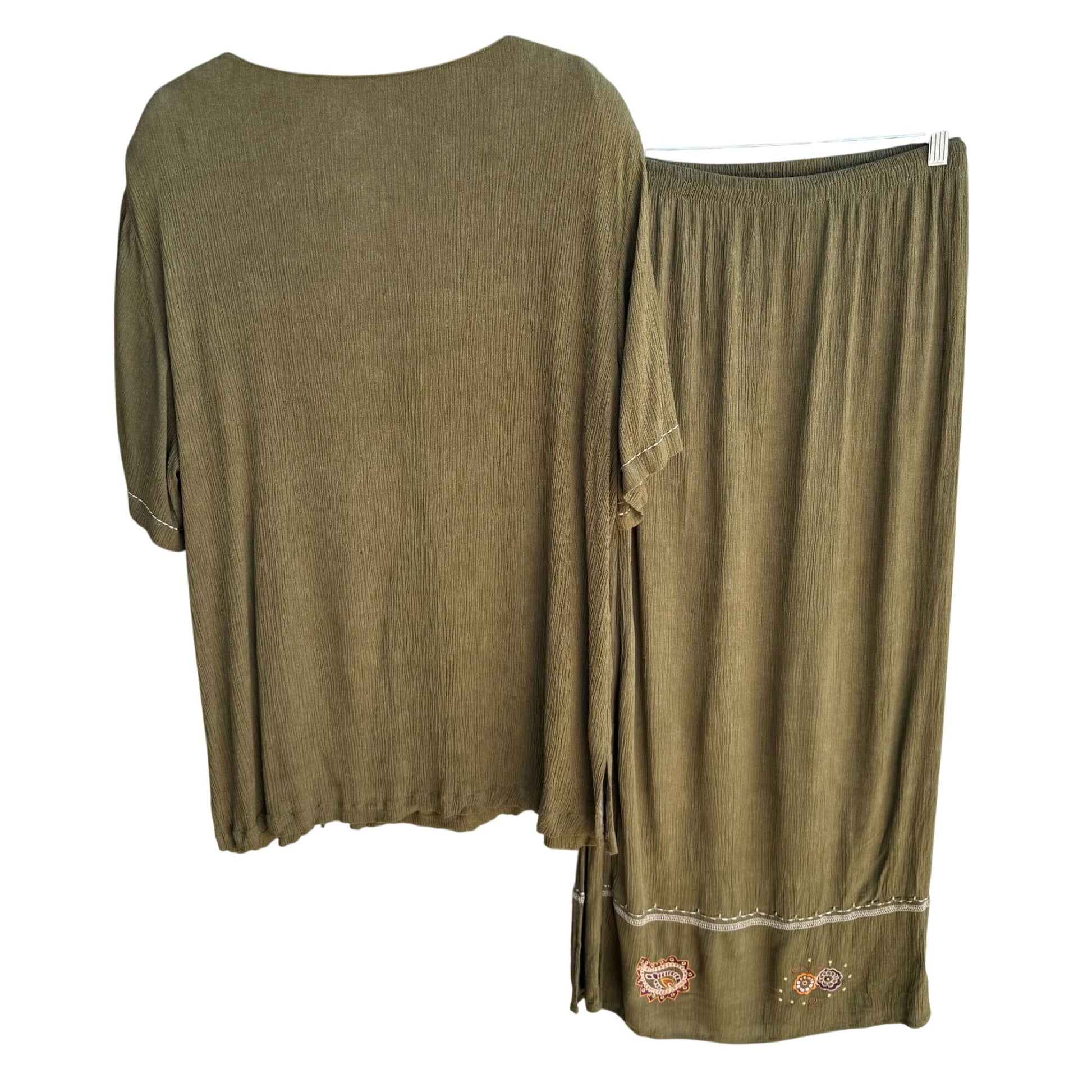 C.M. Shapes Vintage Womens Olive Green 2-Piece Embroidered Shirt Skirt Set 3X