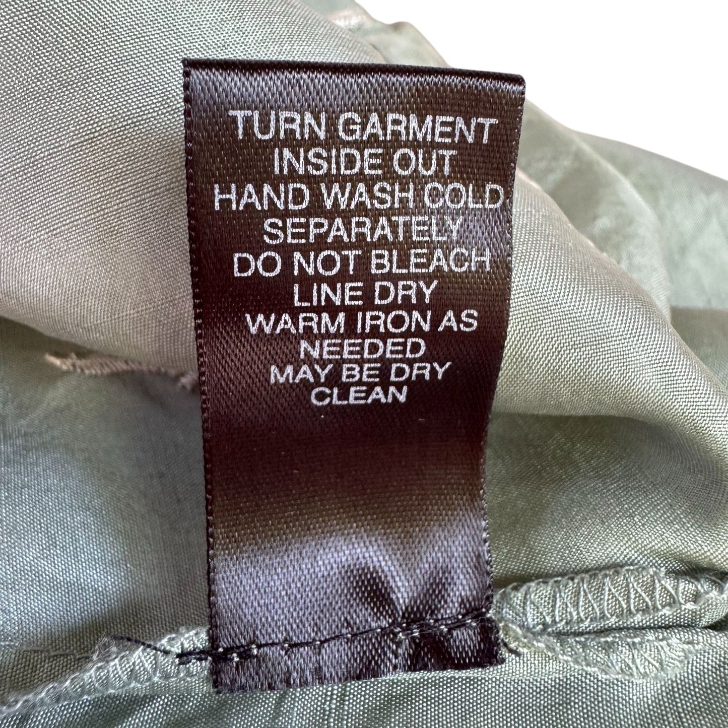 Soft By Avenue Womens Silk Sleeveless Floral Embroidered Button-Up Blouse 22/24