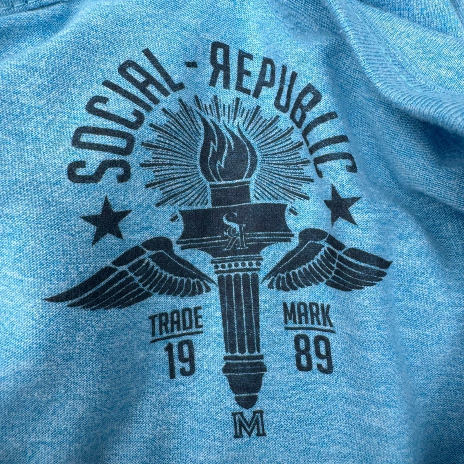 Social Republic Mens M Monkey Headphones Graphic T-Shirt Blue NEW Streetwear