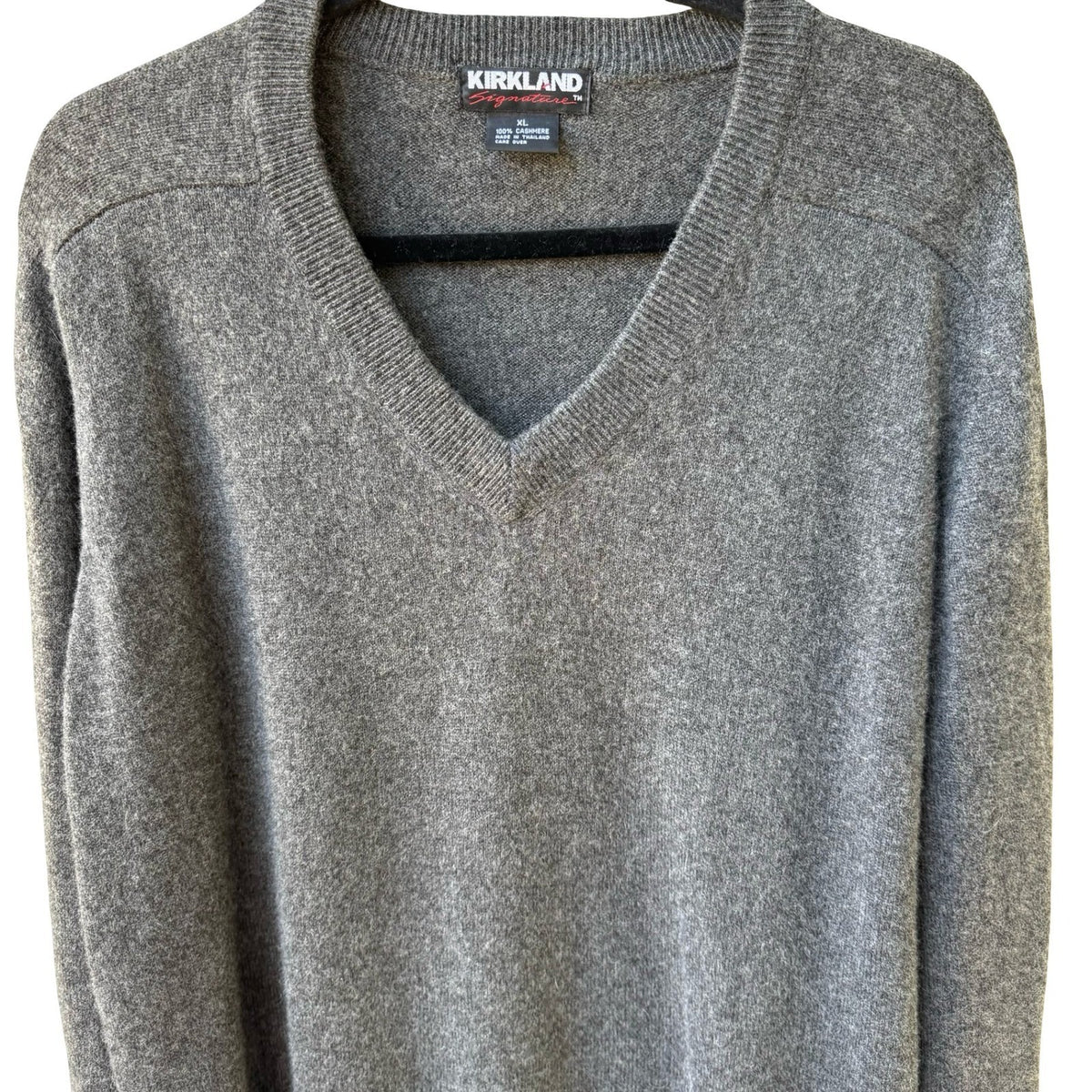 Kirkland Signature Cashmere V-Neck Quiet Luxury Minimalist Sweater Grey Mens XL