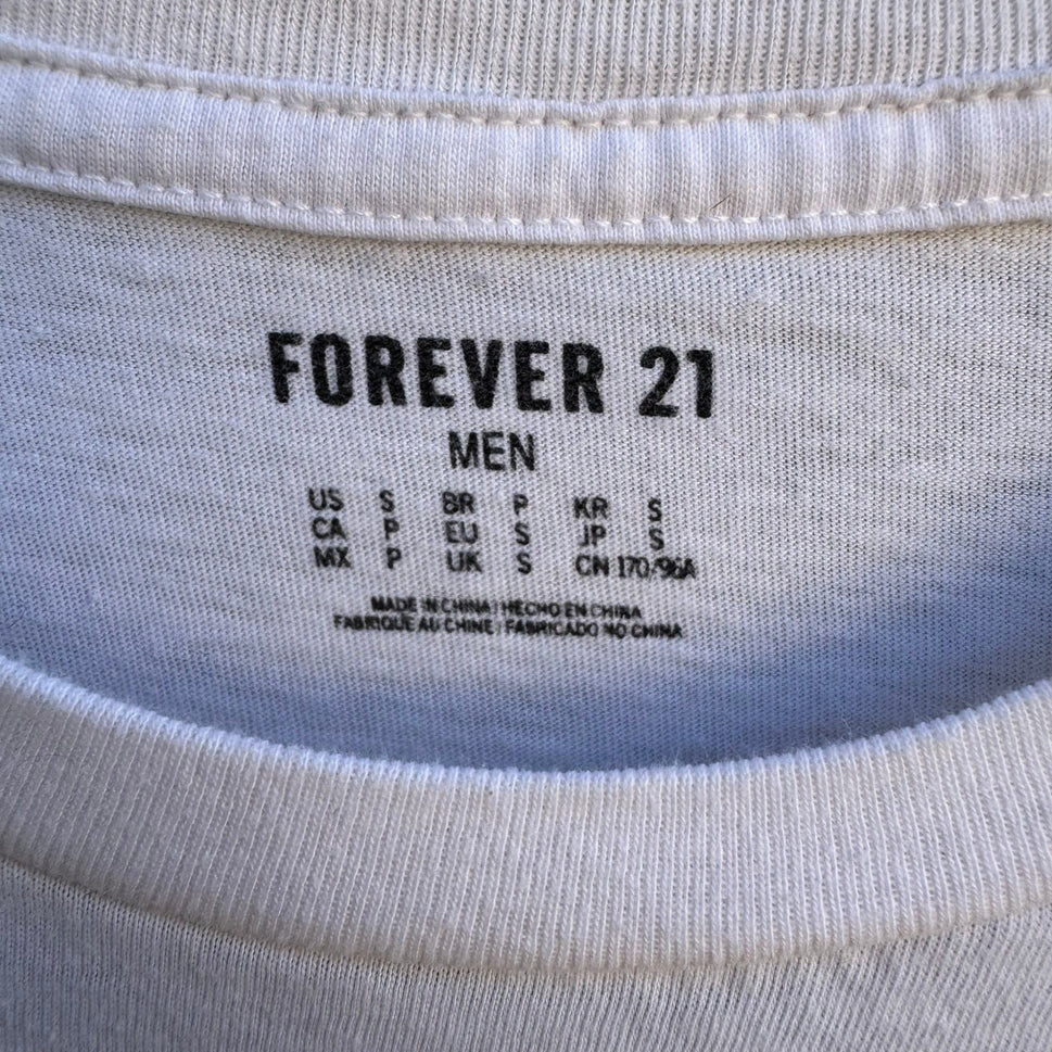 Forever 21 Living My Best Life Graphic Shirt Streetwear Collegiate White Mens S