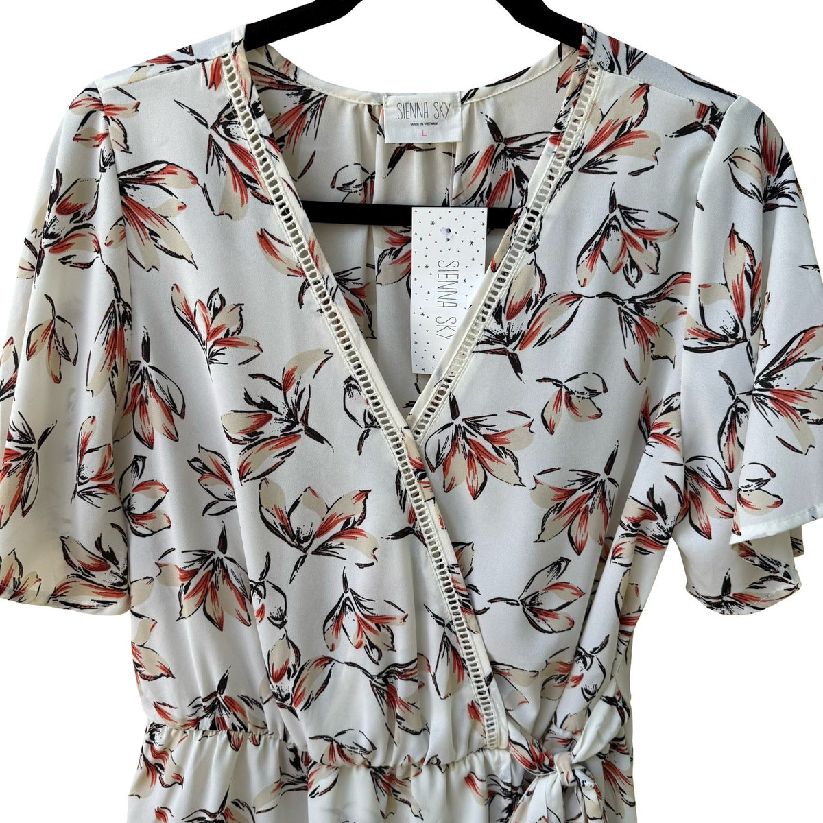 Sienna Sky Cottagecore Boho Romantic Floral Peplum Wrap Lace Trim Blouse L NEW