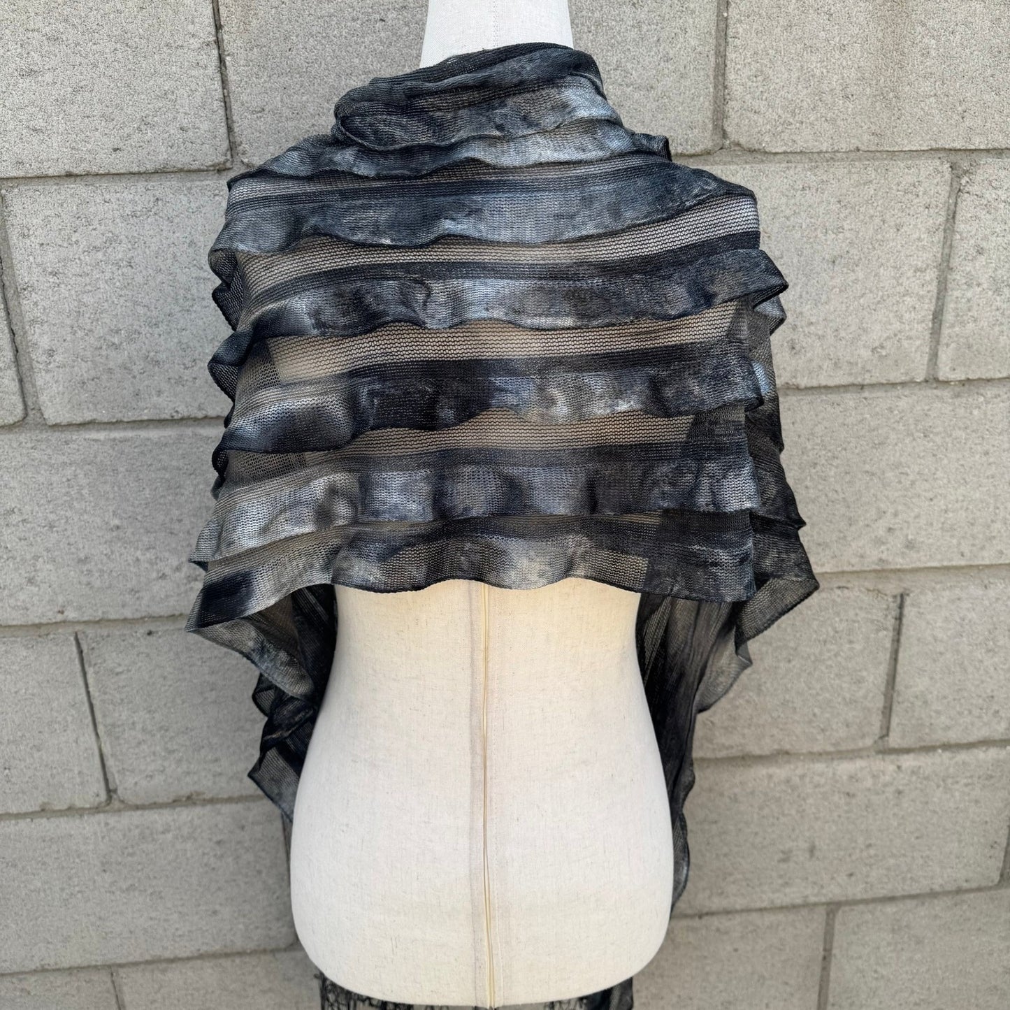 Grey Black Ombre Tiered Ruffle Mesh Knit Shawl Fringe Wrap Scarf Evening Shrug