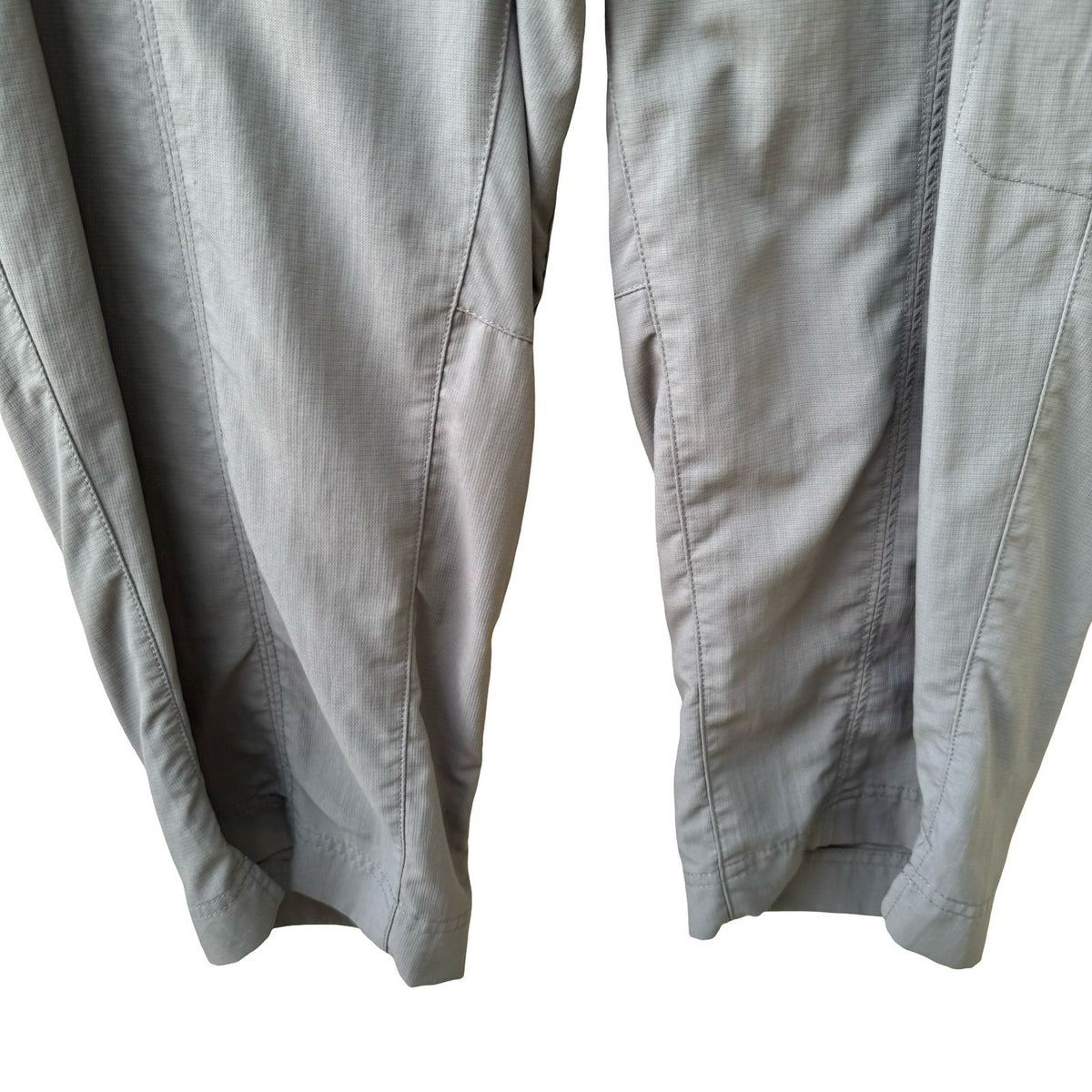 Columbia Outdoor Activewear Cargo Hiking Gorpcore Capri Pants Gray Womens 8