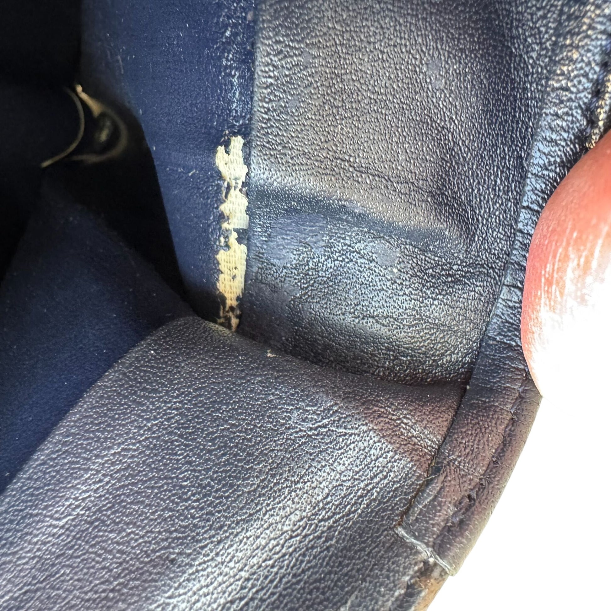 Nordstrom Vintage Womens Navy Leather Card Slots Fold Change Snap Close Wallet