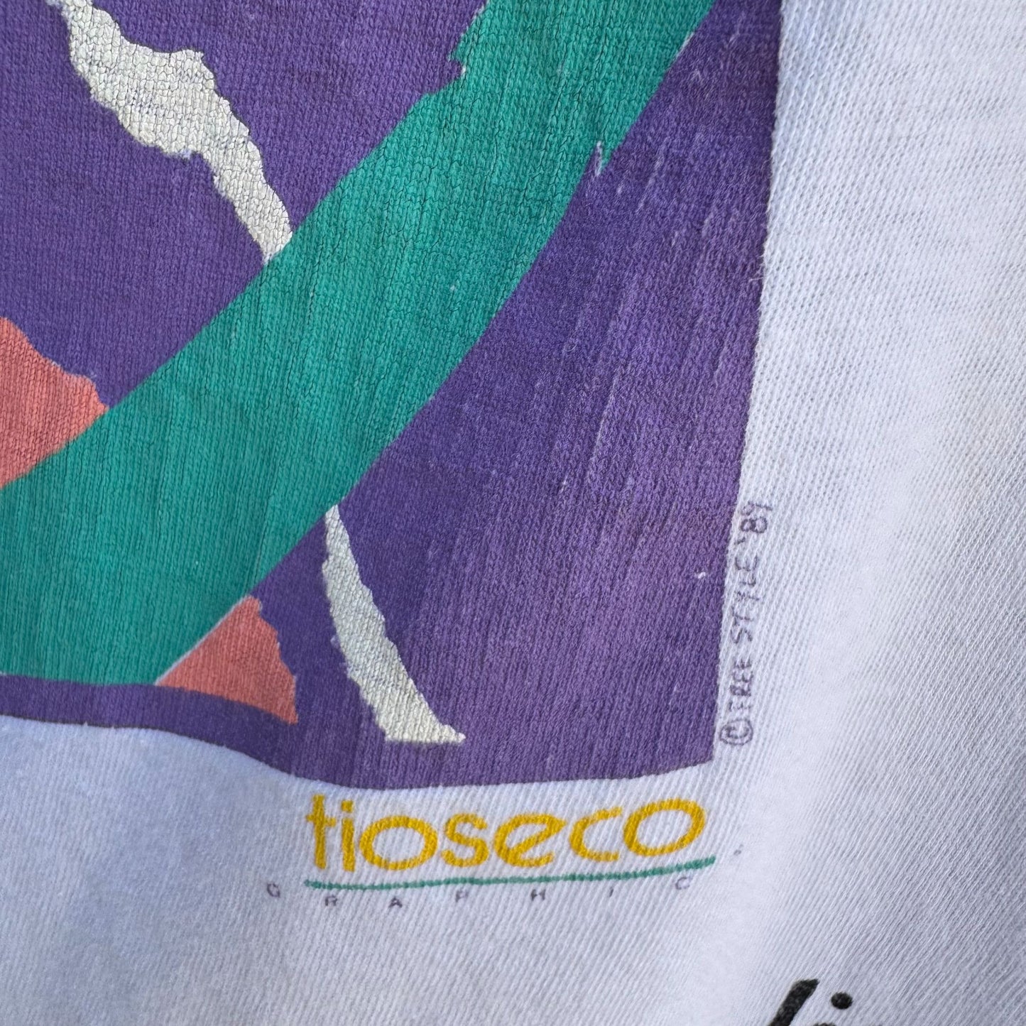 Vintage 80s Catalina Islands Graphic White Crew Neck Hugger Free Style Shirt OS