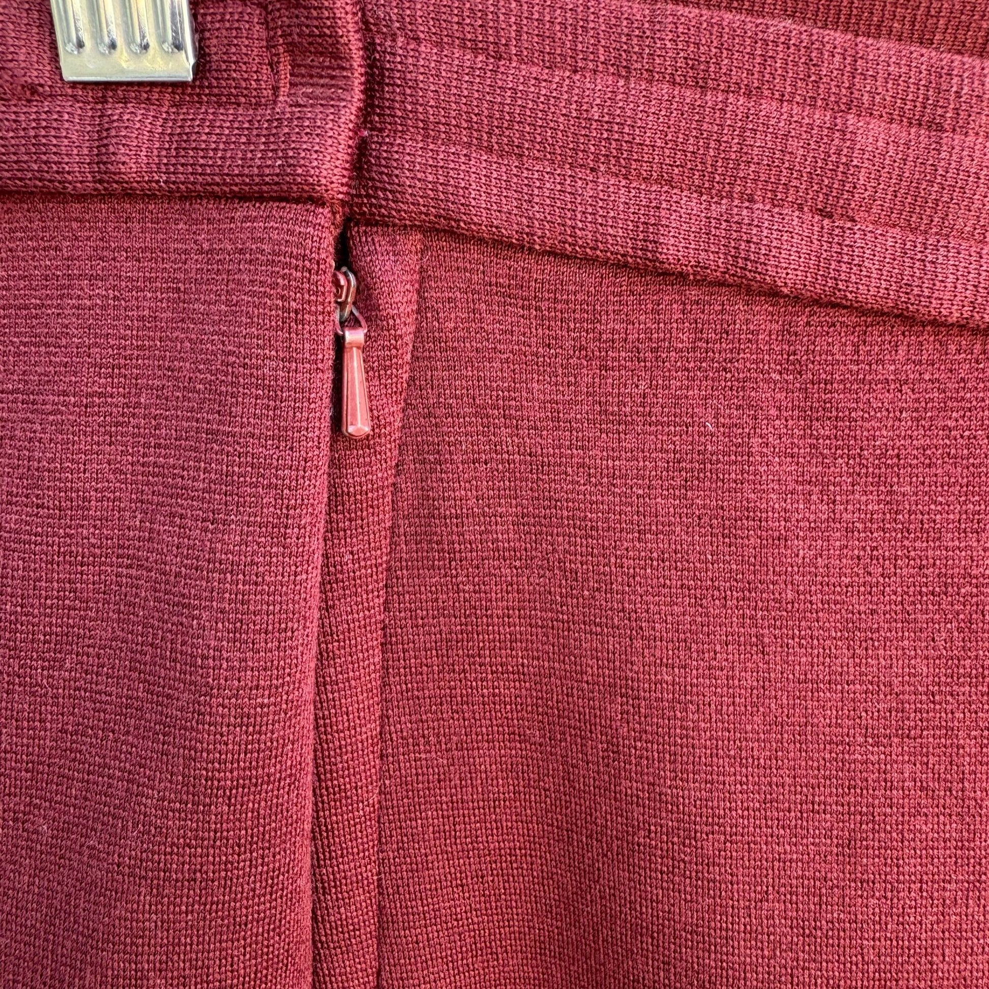 Dorce Knits Vintage Womens Burgundy High-Waist Knit Wool A Line Side Zip Skirt