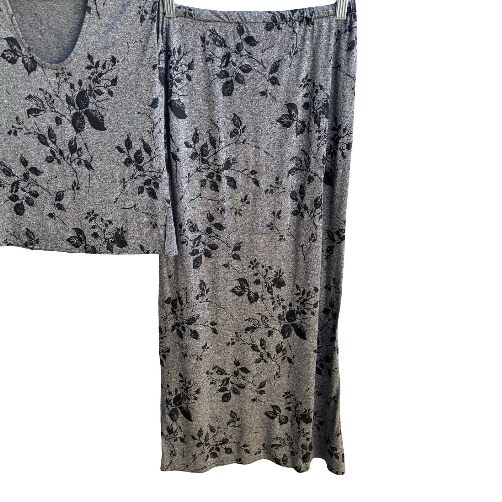 Lynn Lugo Y2K 90s Whimsigoth Romantic Floral Minimalist Maxi Skirt Top Grey 4