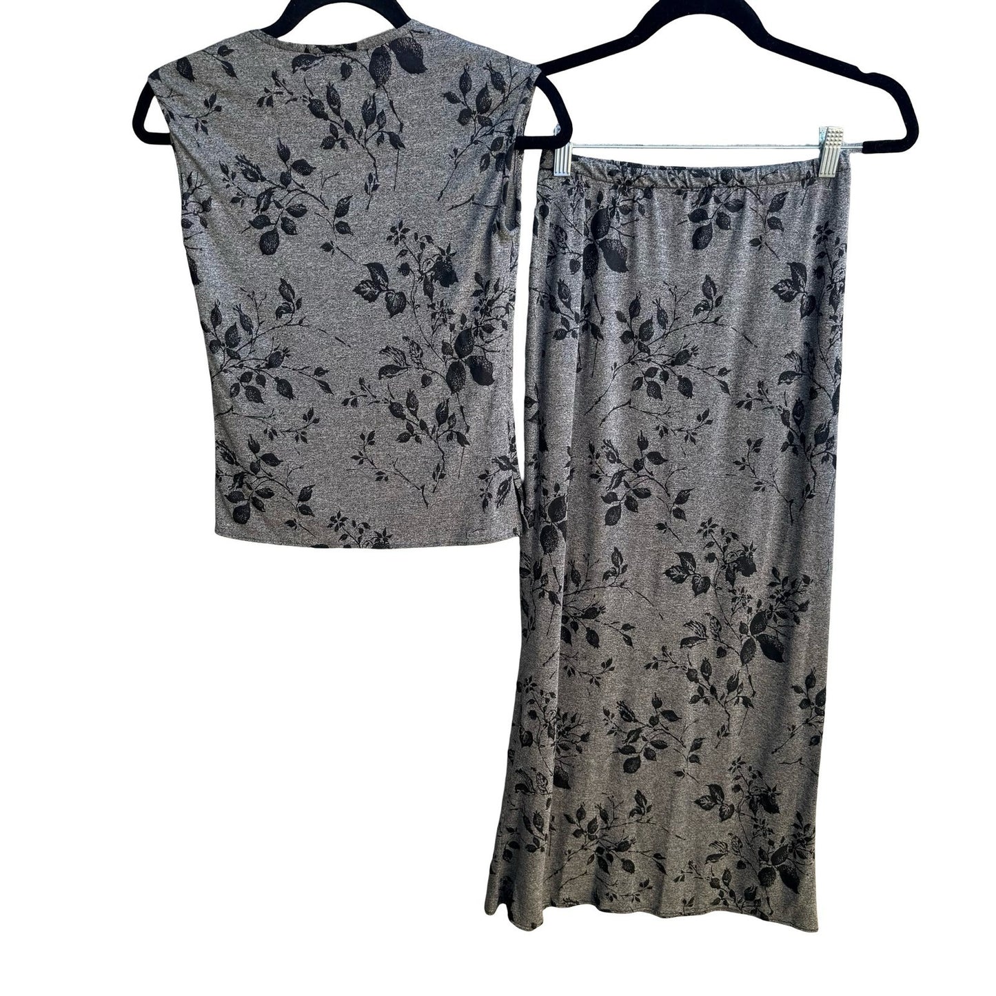 Lynn Lugo Y2K 90s Whimsigoth Romantic Floral Minimalist Maxi Skirt Top Grey 4