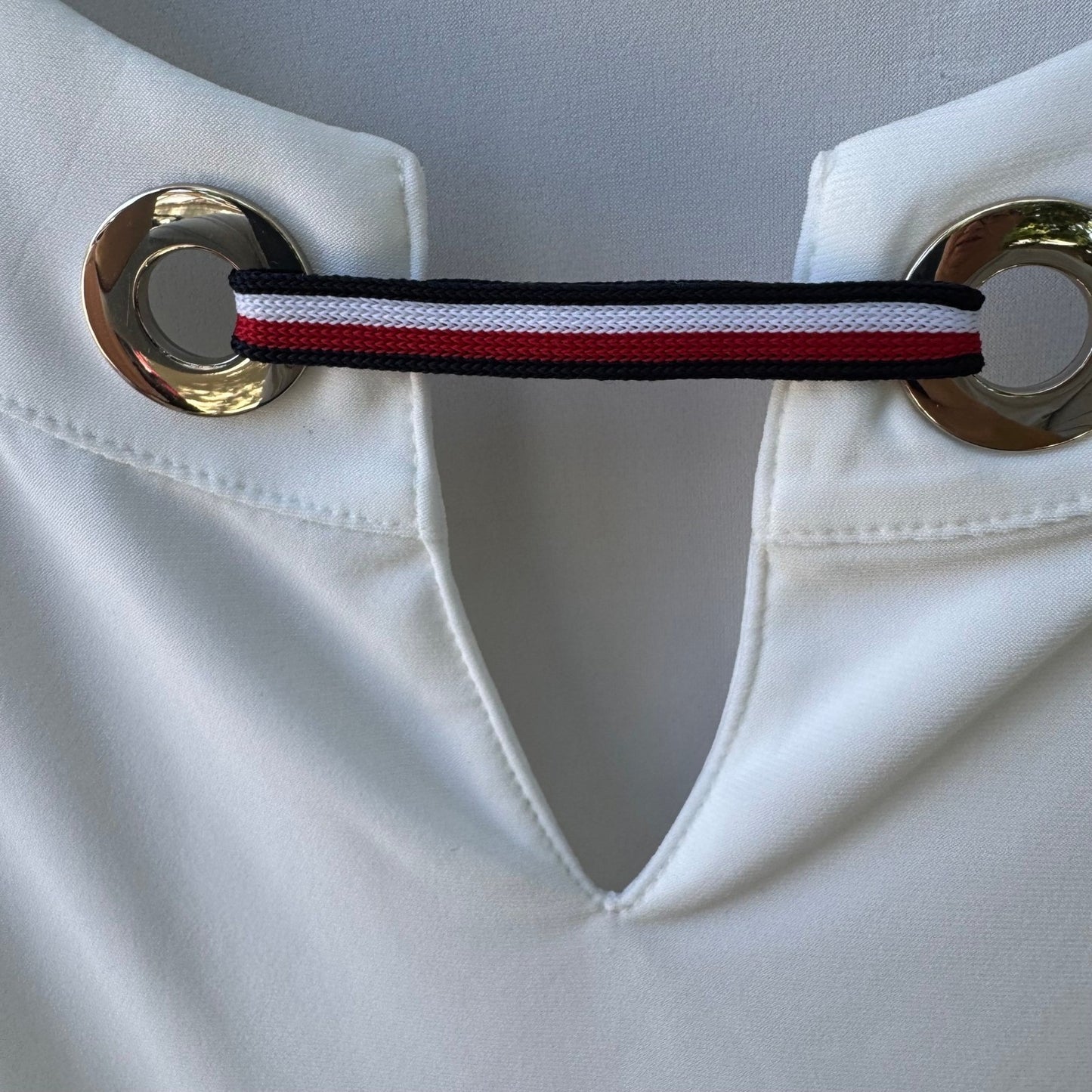 Tommy Hilfiger Preppy Nautical Ivy League Keyhole Grommet Sleeveless Top L NEW