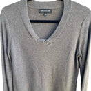 Switch Jones New York Collection 100% Cashmere Minimalist Luxury V-Neck Knot Sweater L 3 image