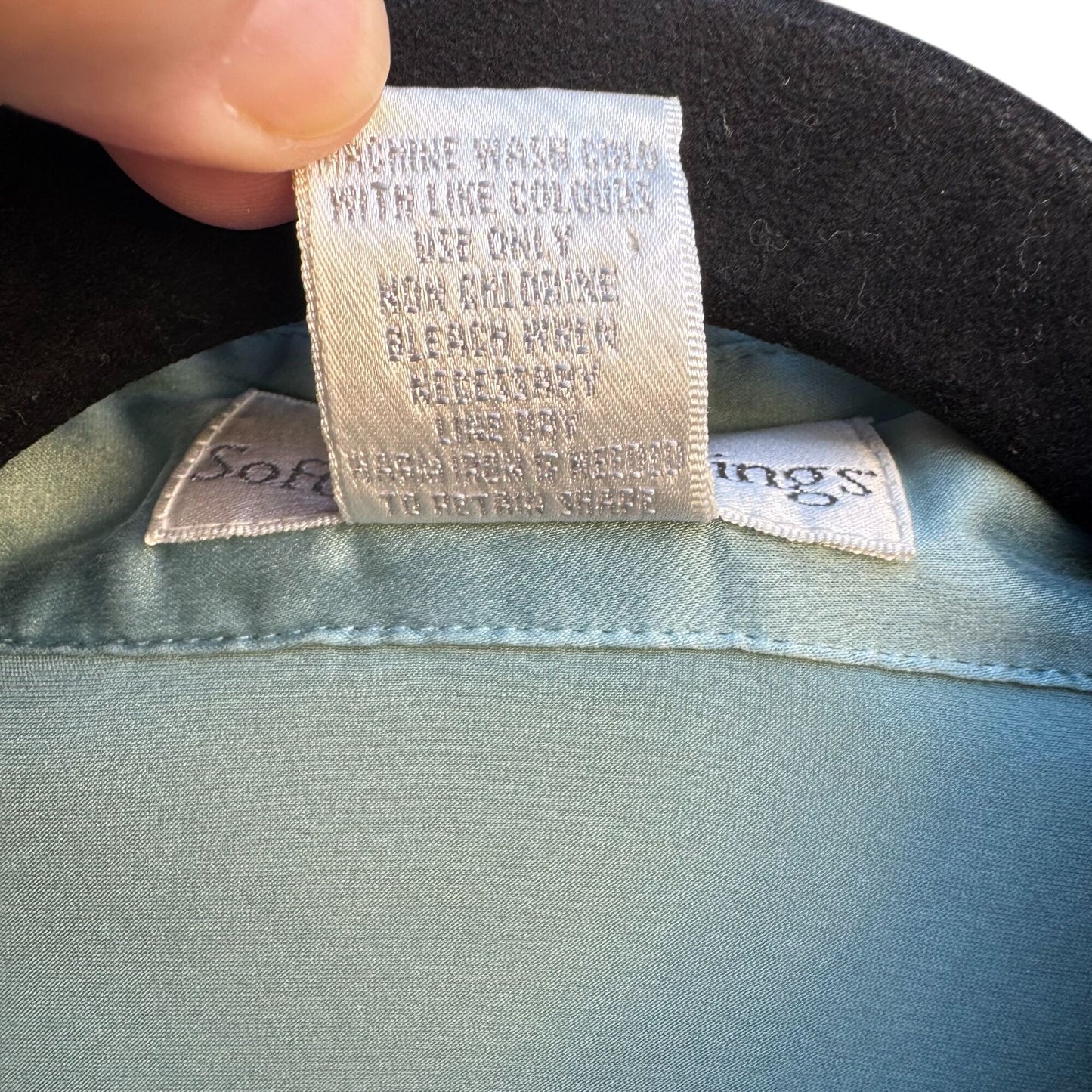 Soft Surroundings Womens Silk Pearlized Button Long Sleeve Mint Shirt Blouse L