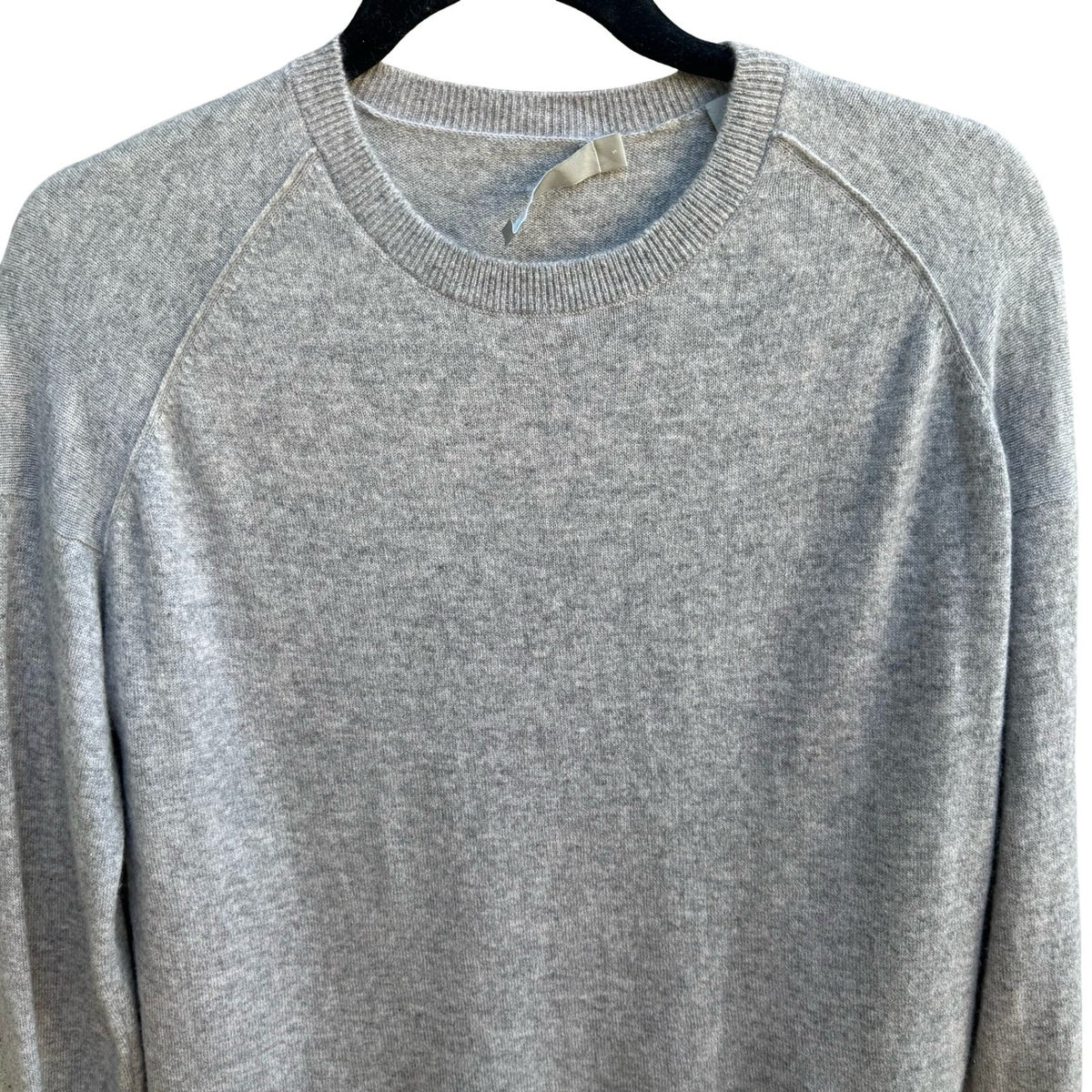 Vince 100% Cashmere Quiet Luxury Minimalist Preppy Crewneck Sweater Gray Mens S
