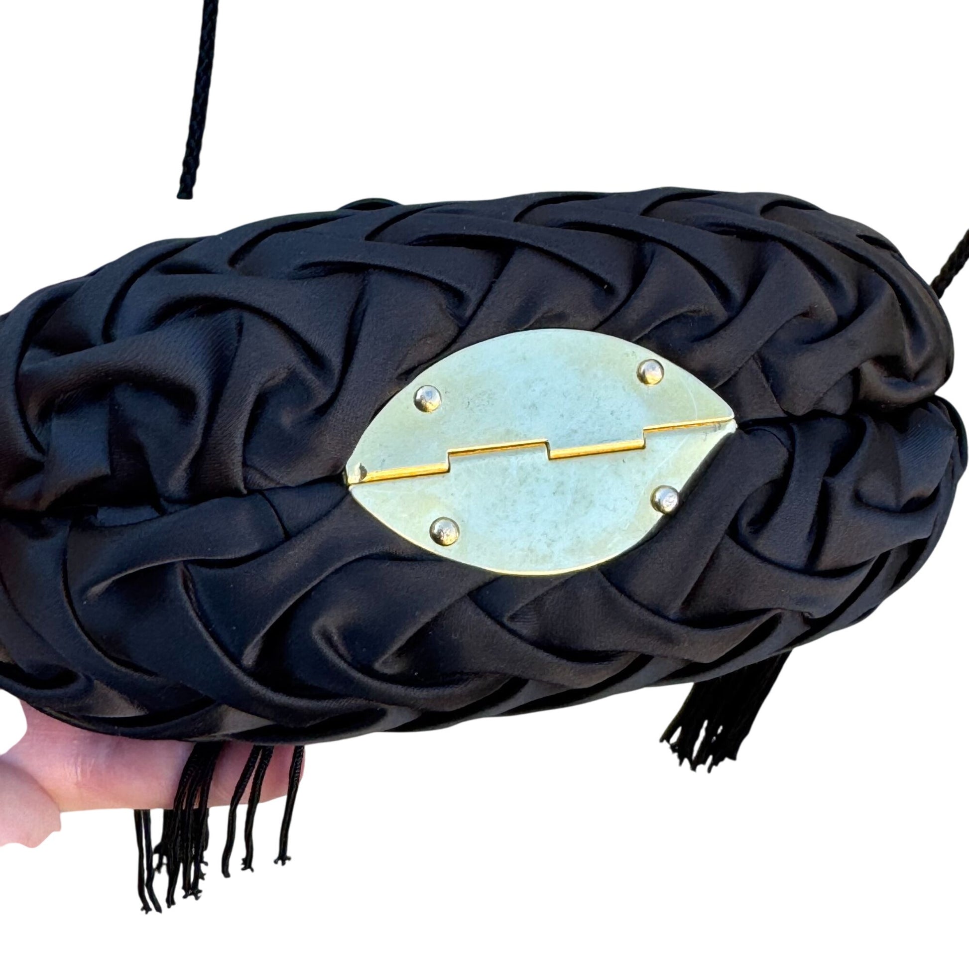 La Regale Handmade Black Woven Crossbody Clamshell Evening Bag Tassels Gold Snap