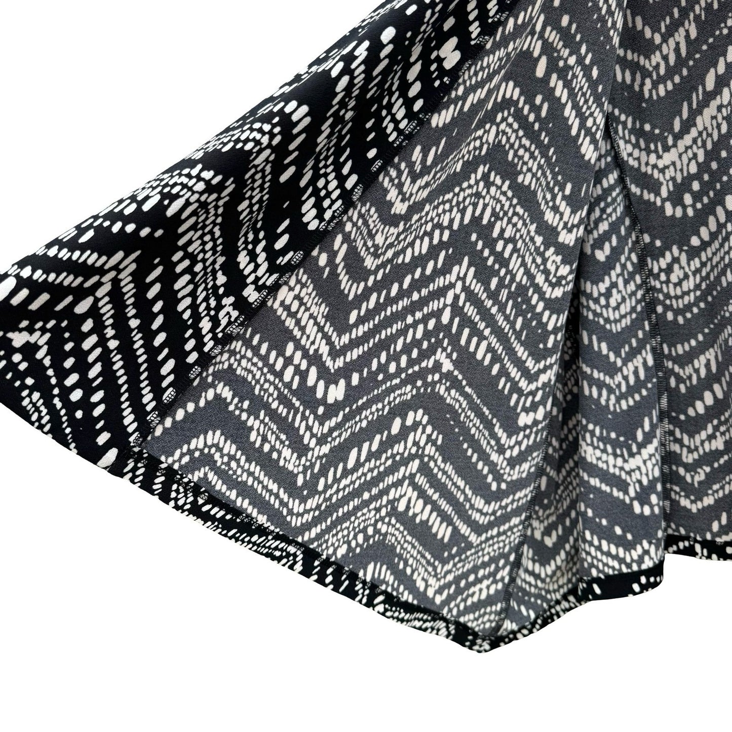 Kasper Womens Black White Chevron Moss Crepe Open Front Cardigan Size L NEW Mod