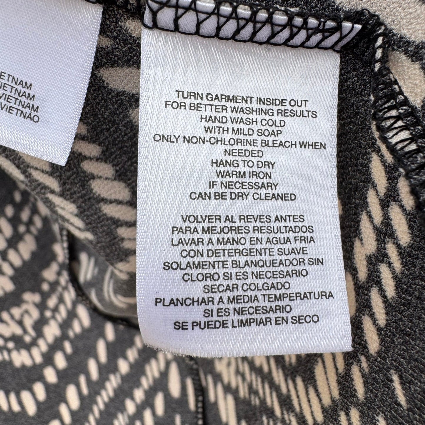 Kasper Womens Black White Chevron Moss Crepe Open Front Cardigan Size L NEW Mod