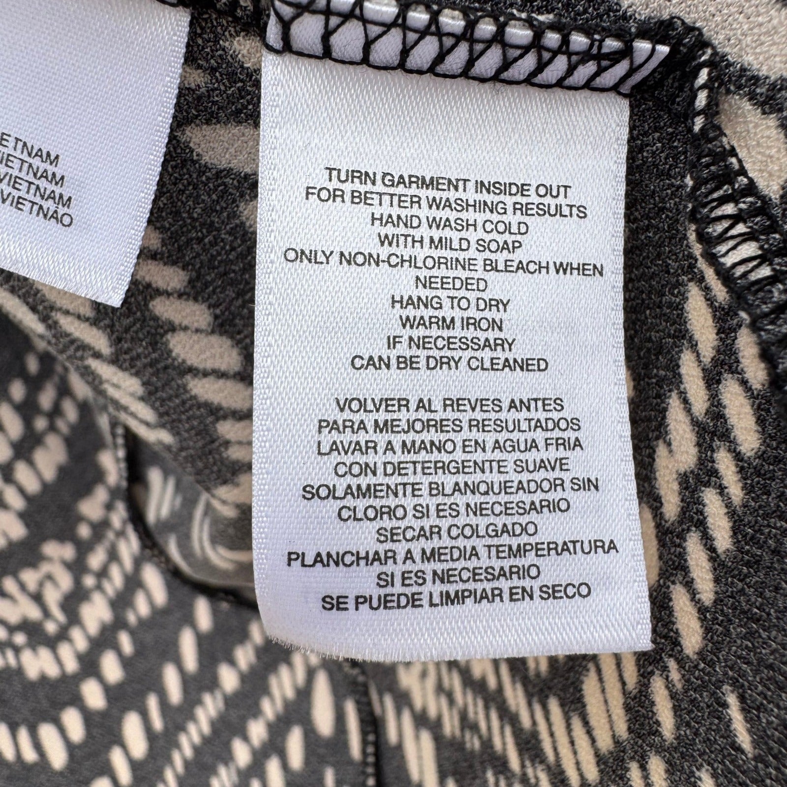 Kasper Womens Black White Chevron Moss Crepe Open Front Cardigan Size L NEW Mod