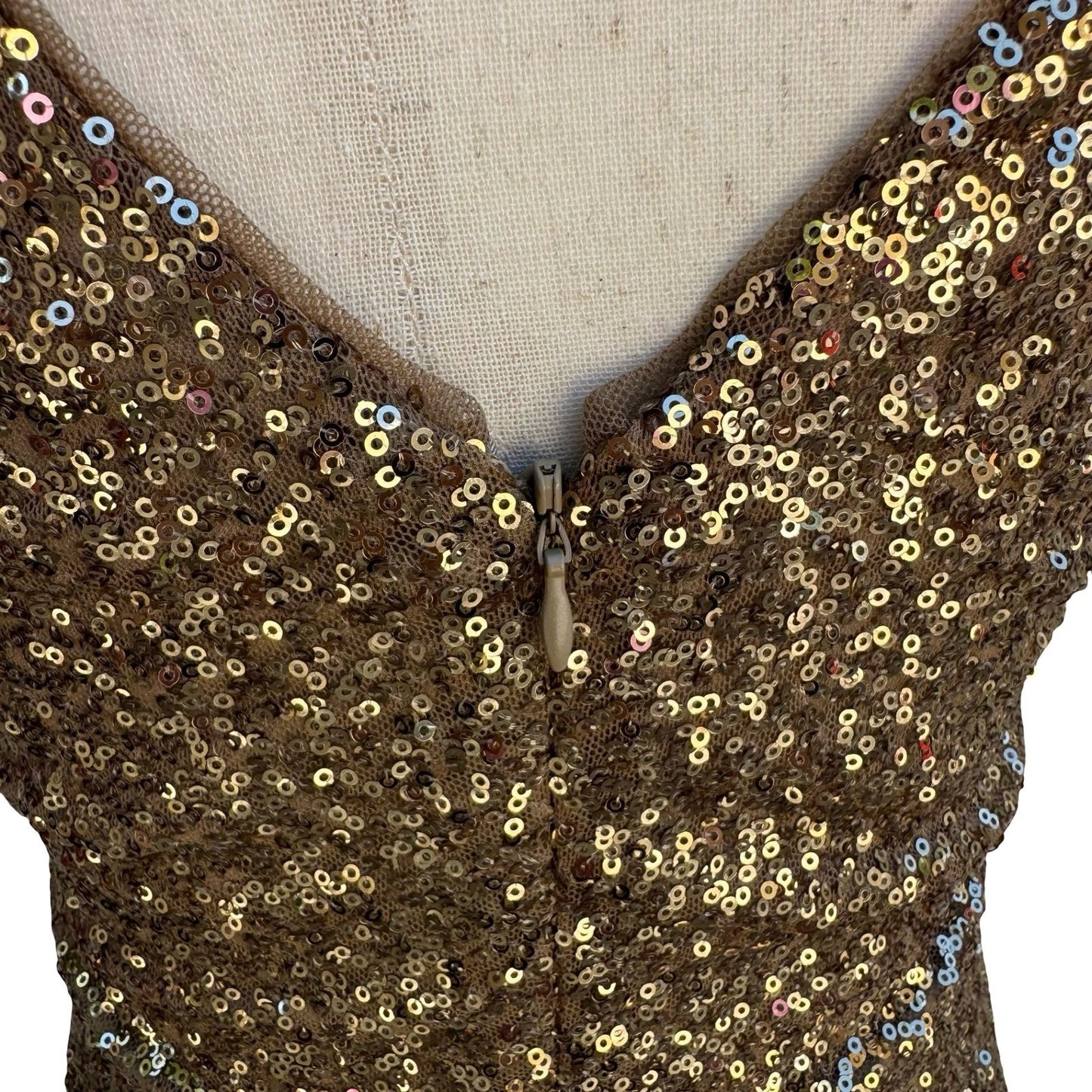 Lauren Ralph Lauren Glam Gold Sequin Ruched V-Neck Cocktail Party Dress Womens 6