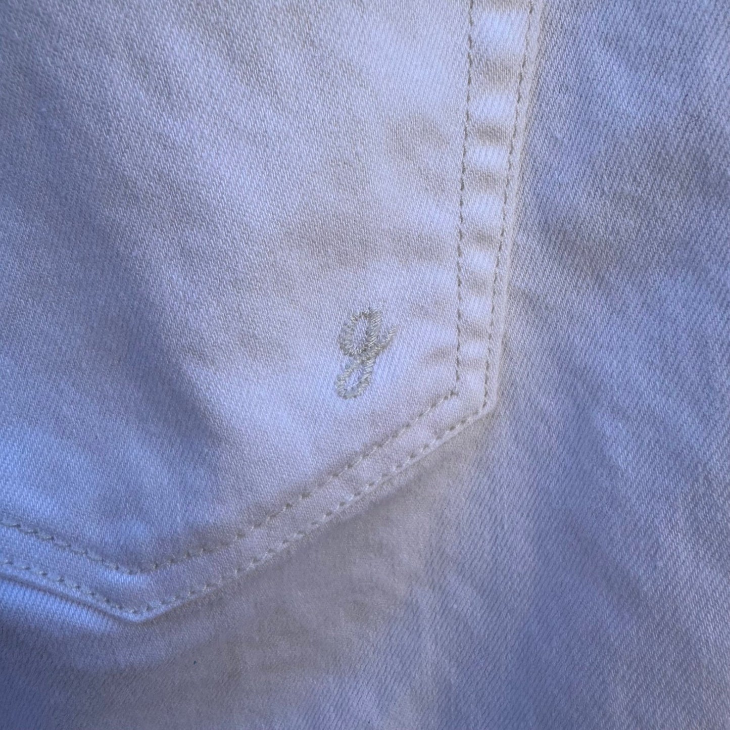 G by Giuliana Alice Through the Looking Glass White Heart Skinny Jeans Size 6