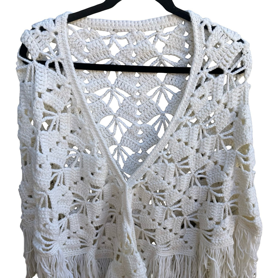 Vintage Handmade Boho Festival Coastal Cottagecore Crochet Fringe Shawl Wrap OS