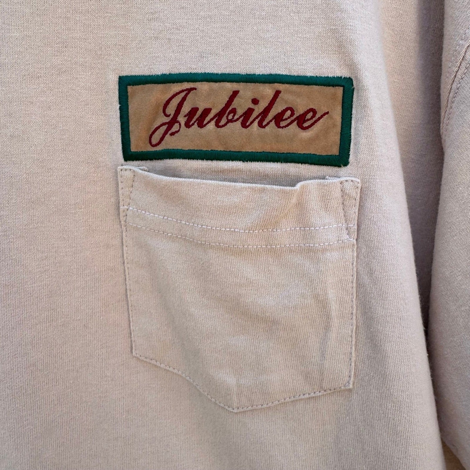 Jubilee Tan Beige Pocket T-Shirt Short Sleeve Embroidered Patch Crewneck Mens XL