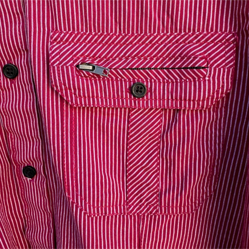 Eighty Eight Platinum Men's Red & White Striped Button-Up Cotton Shirt - Medium