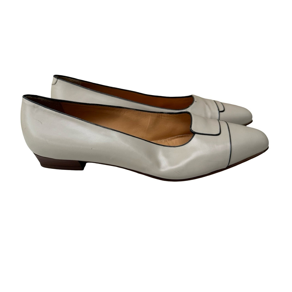 Bally Vintage Italian Leather Minimalist Pointed Toe Flats Cream Womens 10.5 M