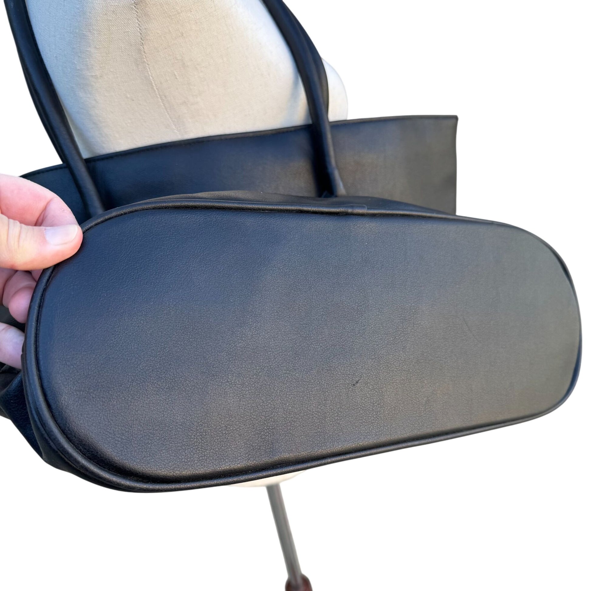 Perry Ellis America Black Faux Leather Tote Bag Zippered Compartments Snap Close