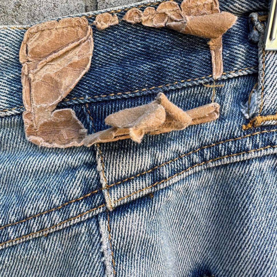 Freego Vintage 80s Womens High-Waisted Pleated Light Blue Worn Denim Jeans 28x31