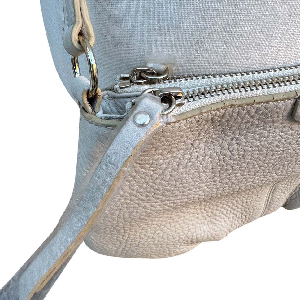 Isaac Mizrahi White Leather Crossbody Bag Gold Charm Tassel Accent Zip Top