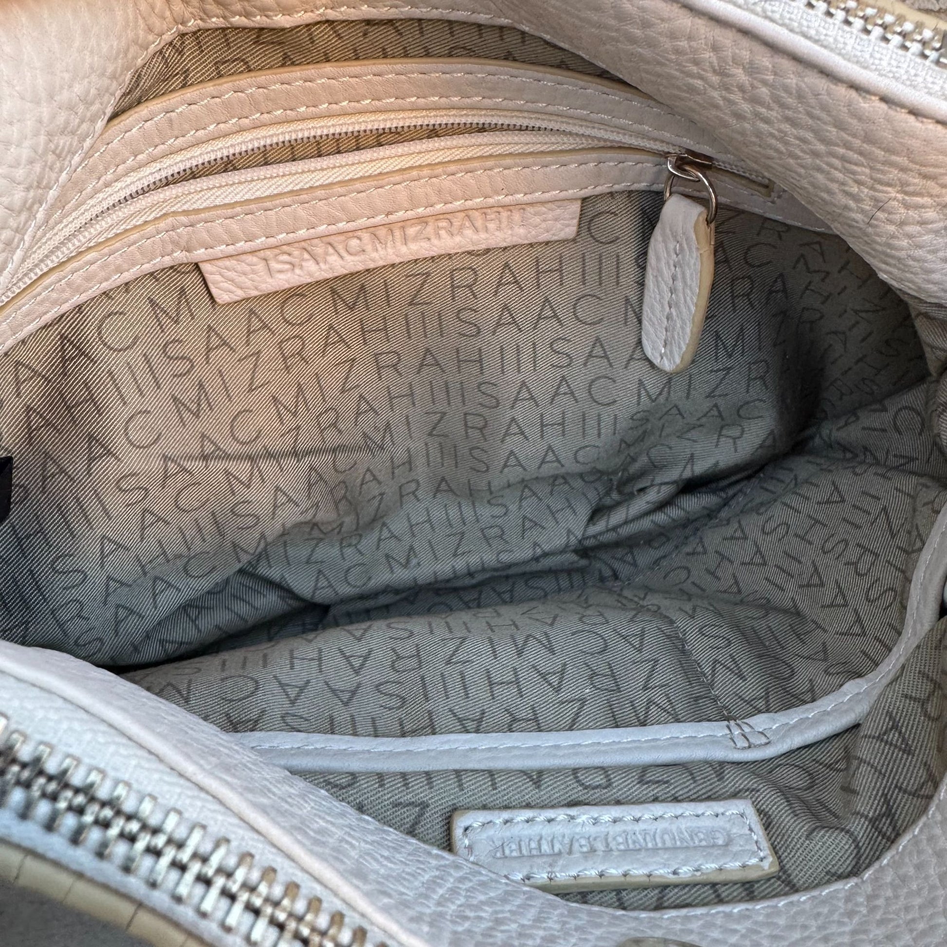 Isaac Mizrahi White Leather Crossbody Bag Gold Charm Tassel Accent Zip Top