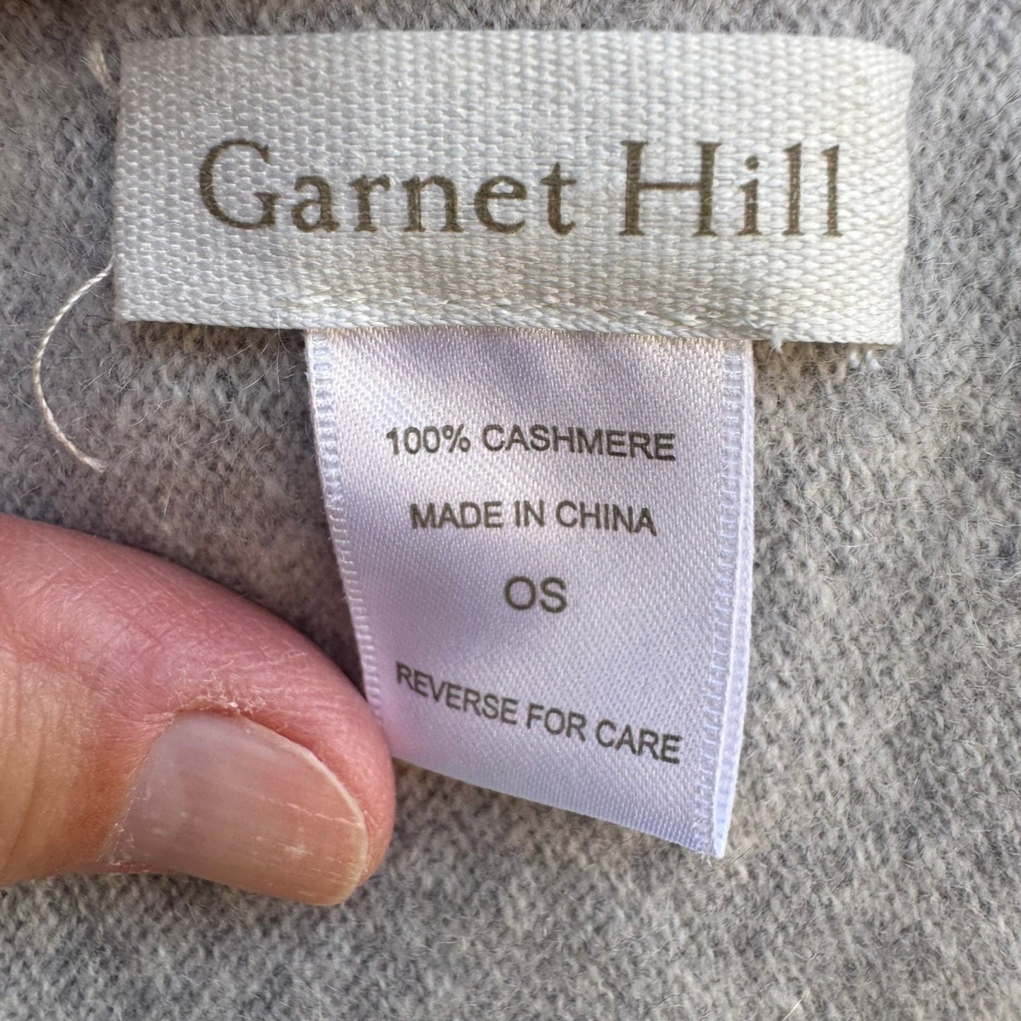 Garnet Hill 100% Cashmere Quiet Luxury Old Money Wrap Scarf Gray Oversized Shawl