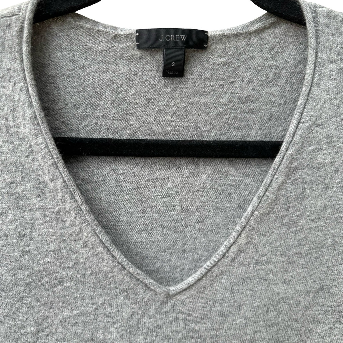J.Crew Wool Blend Minimalist Quiet Luxury Preppy V-Neck Sweater Gray Womens S