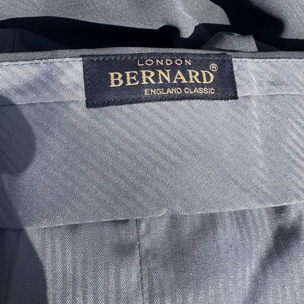 Bernard London Vintage Mens Gray Pleated Dress Pants Professional Preppy 33x26.5