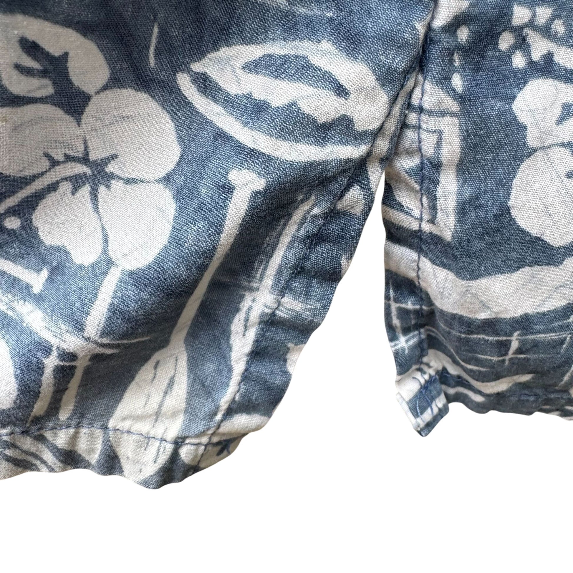 Go Barefoot Vintage Hawaiian Shirt Mens L Blue Floral Print Cotton Short Sleeve