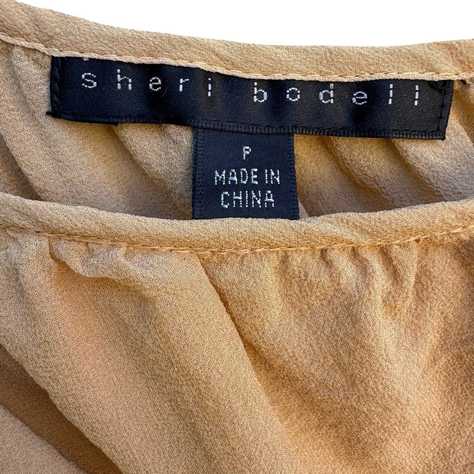 Sheri Bodell Y2K Quiet Luxury Minimalist Silk One Shoulder Side Tie Blouse Tan S