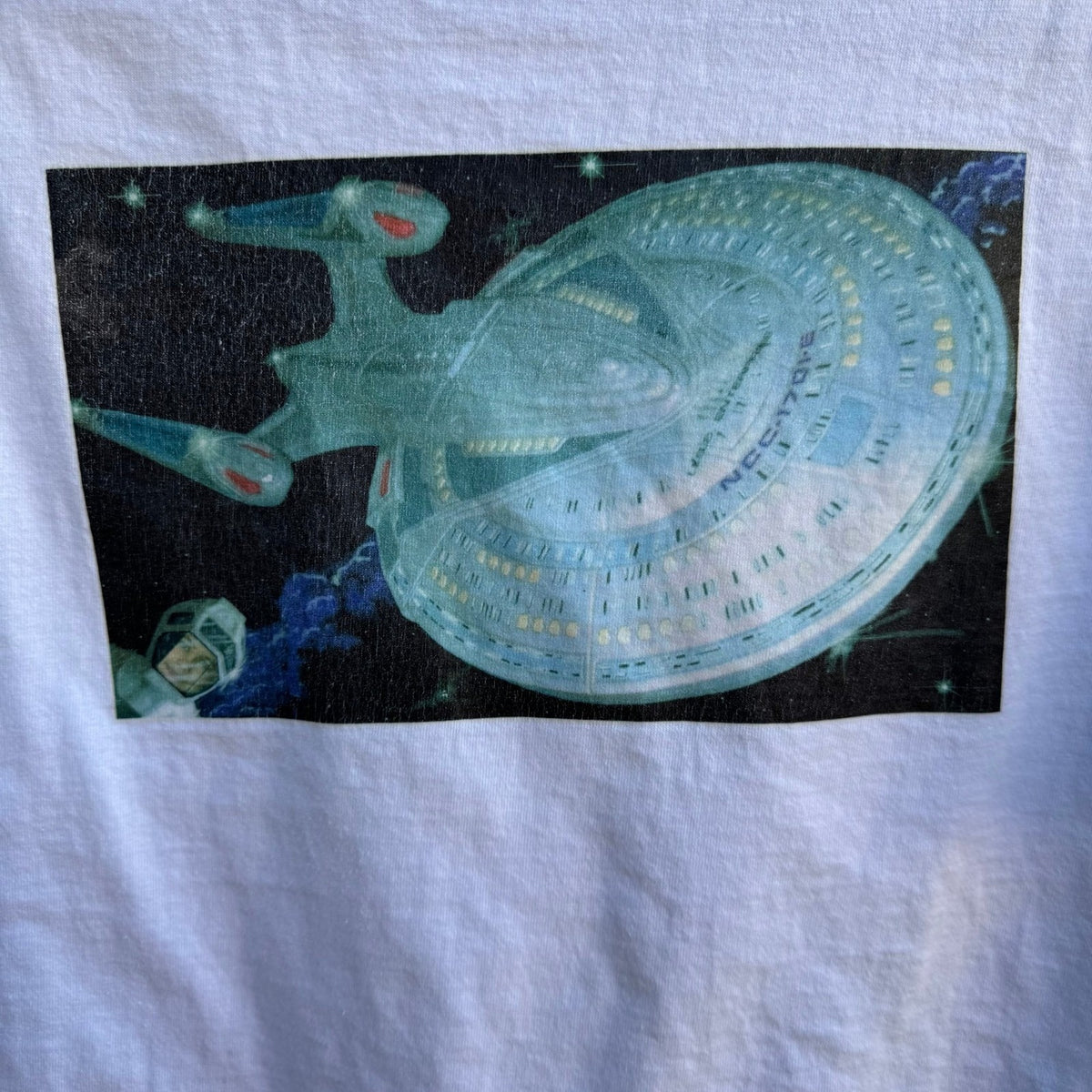 Cheetah Vintage 90s Star Trek USS Enterprise NCC-1701-E Graphic Nerd Tee White M