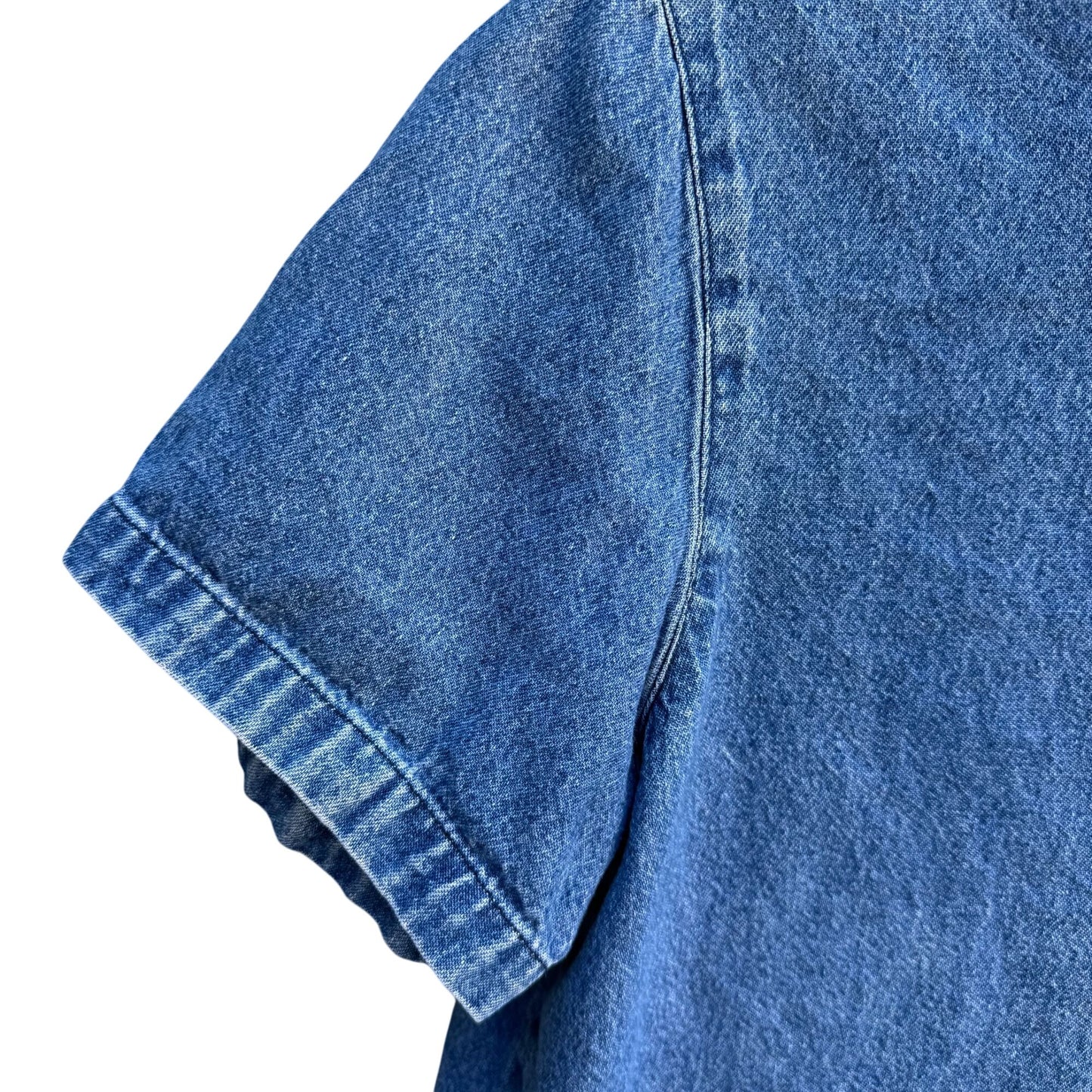 AMI Vintage Womens Short Sleeve Embroidered Cottage Floral Retro Denim Shirt M