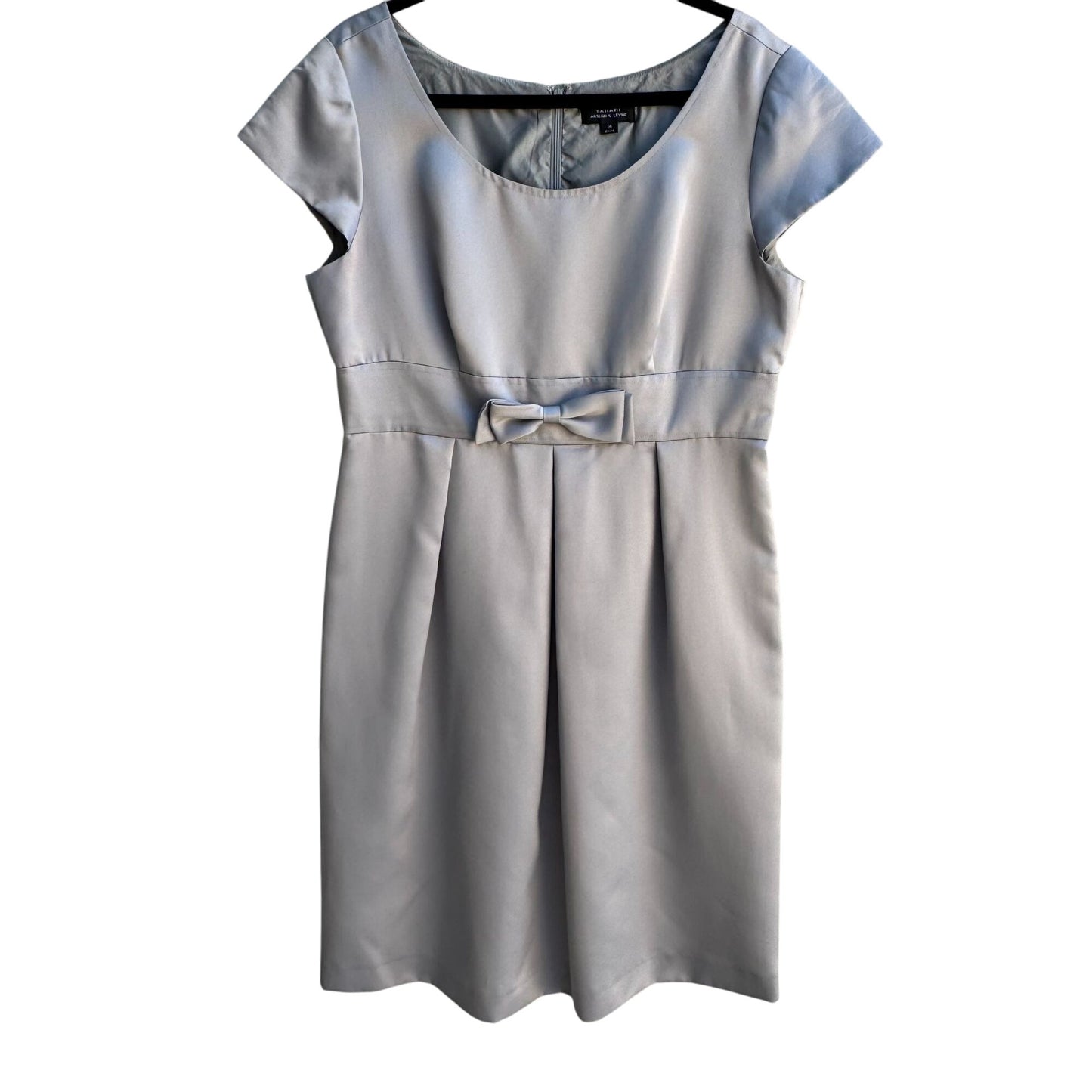 Tahari Arthur S. Levine Gray Satin Bow Detail Cap Sleeve Pleat Front Dress 14
