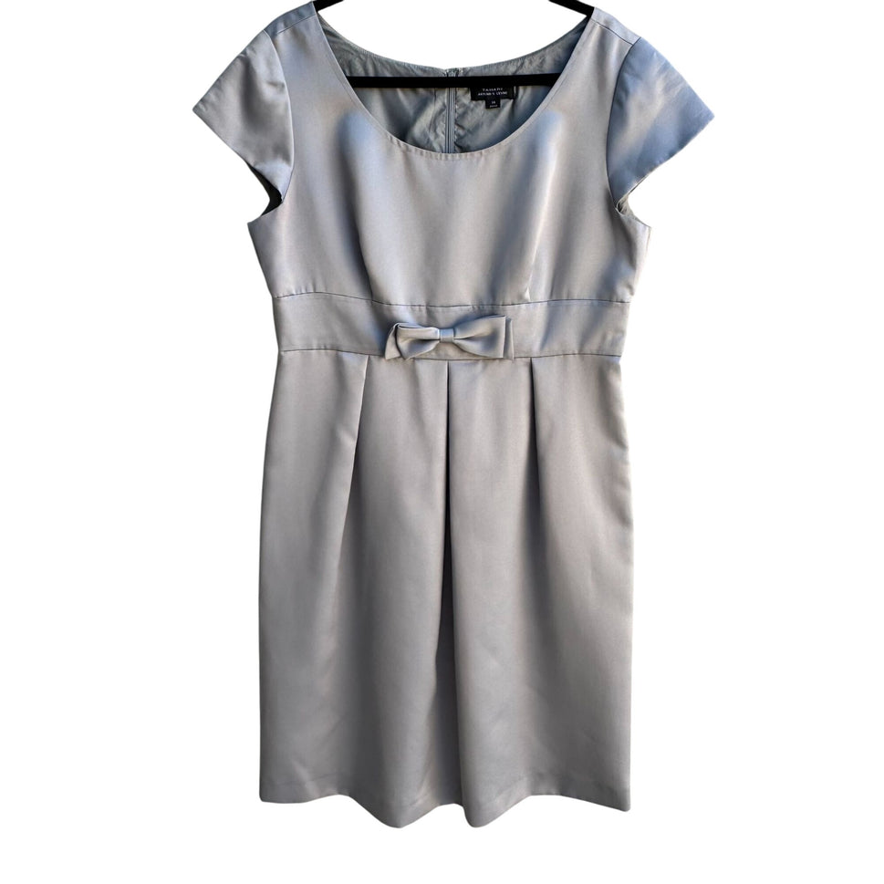 Tahari Arthur S. Levine Gray Satin Bow Detail Cap Sleeve Pleat Front Dress 14
